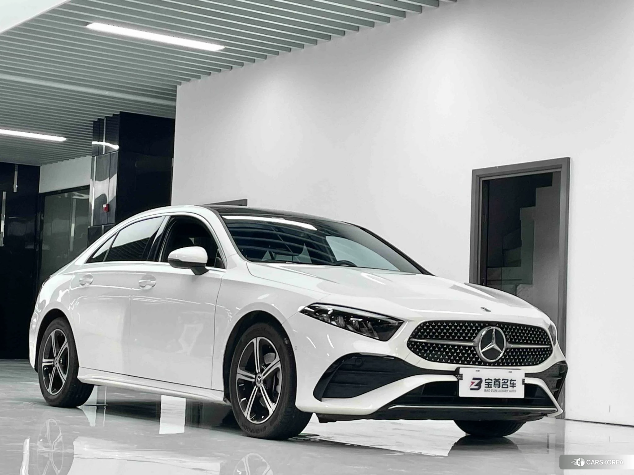 Mercedes-Benz A-Class 2022 Белый из Китая, фото 3