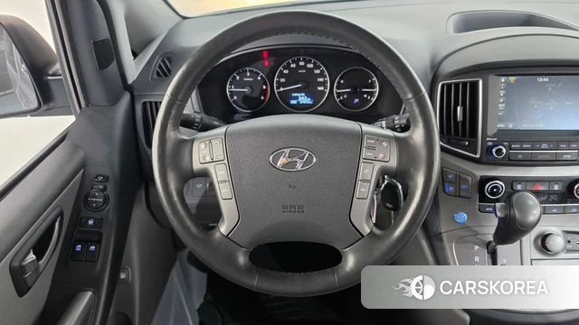 Hyundai The New Grand Starex 2018 Серебряный из Кореи, фото 3