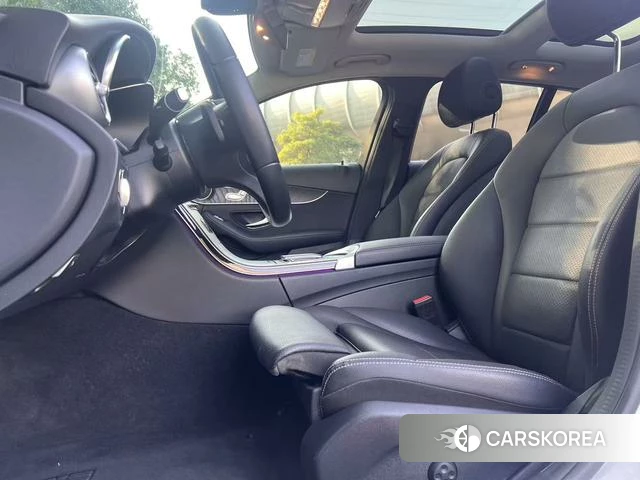 Mercedes-Benz C-class 2021 Белый из Китая, фото 3