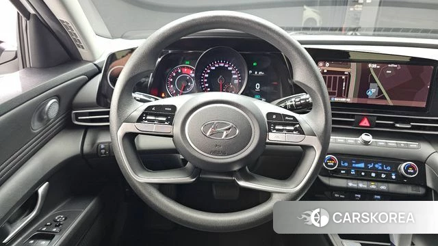 Hyundai Avante (CN7) 2023 Белый из Кореи, фото 3