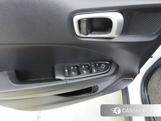 Hyundai Venue 2020 Белый из Кореи, фото 3