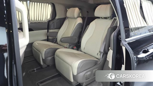 Kia Carnival 4th generation 2023 Черный из Кореи, фото 3