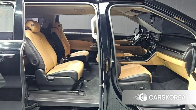 Kia Carnival 4th generation 2021 Черный из Кореи, фото 3