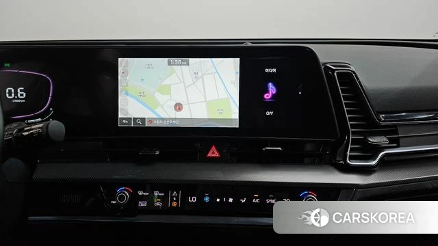 Kia Sportage 5th Generation 2022 Белый из Кореи, фото 3