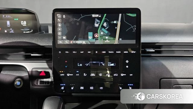 Hyundai Staria 2023 Белый из Кореи, фото 3