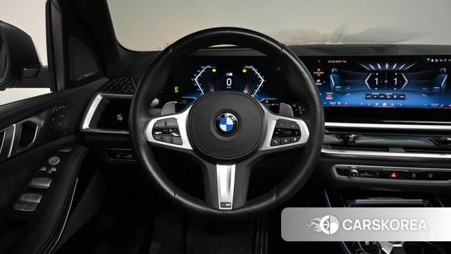 BMW X7 (G07) 2024 Белый из Кореи, фото 3