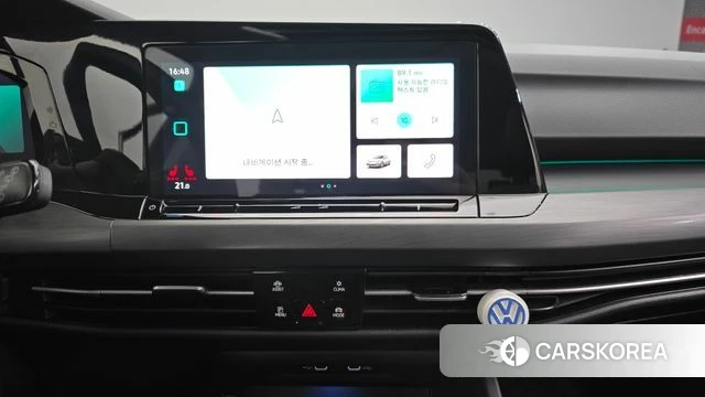 Volkswagen Golf 8th Generation 2022 Синий из Кореи, фото 3