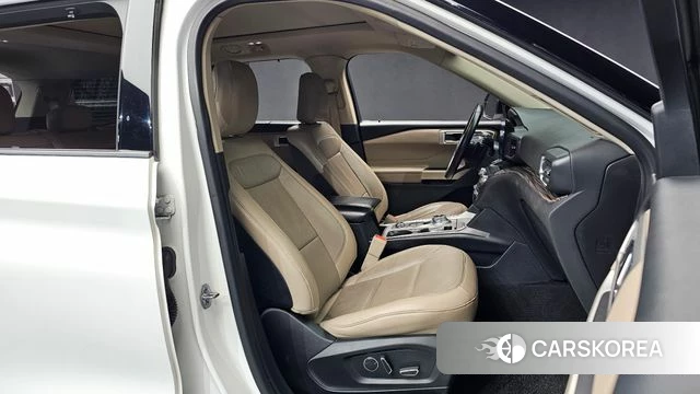 Ford Explorer 6th Generation 2020 Белый из Кореи, фото 3