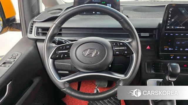 Hyundai Staria 2021 Желтый из Кореи, фото 3