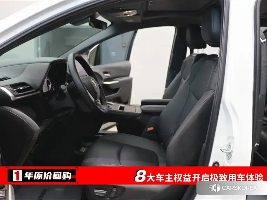 Toyota Sienna 2026 Белый из Китая, фото 3