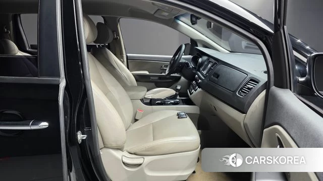 Kia The New Carnival 2019 Черный из Кореи, фото 3