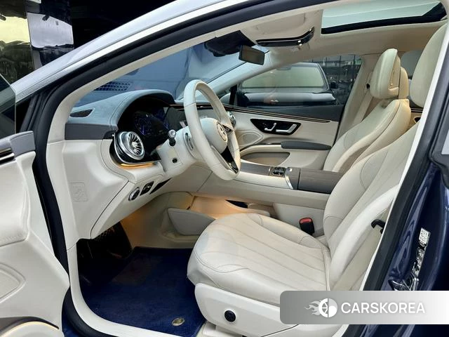 Mercedes-Benz EQS 2022 Серебристо-серый из Китая, фото 3
