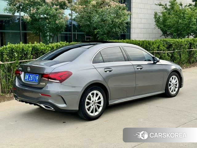 Mercedes-Benz A-Class 2021 Темно-серый из Китая, фото 3