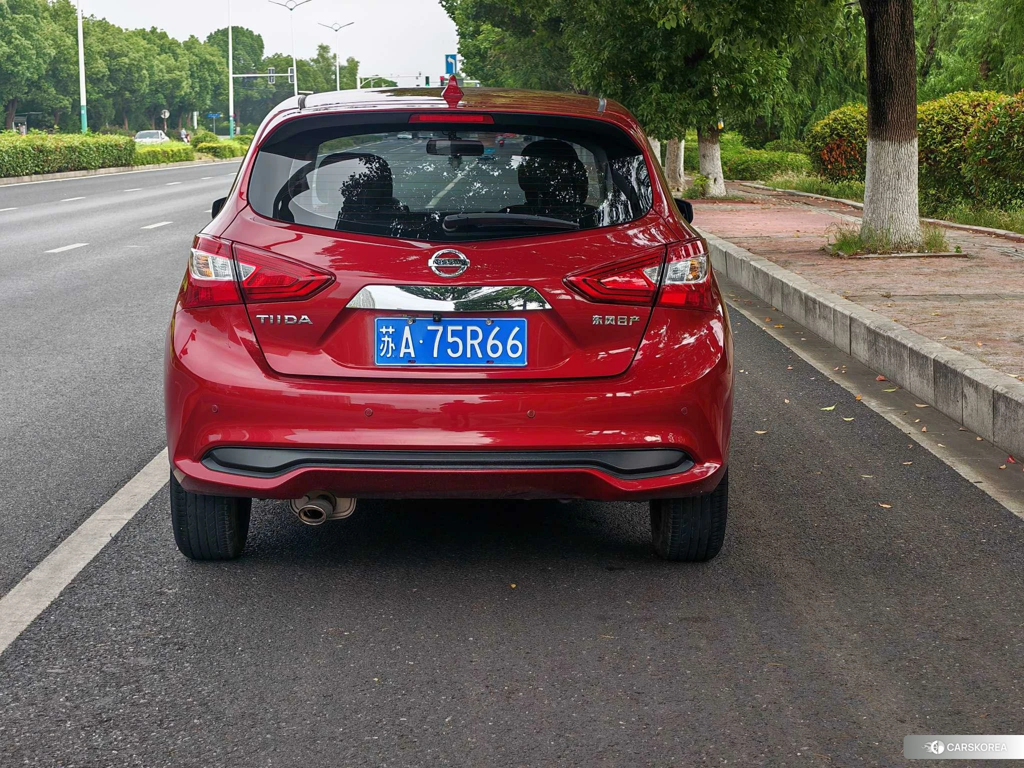 Nissan Tiida 2020 Красный из Китая, фото 3