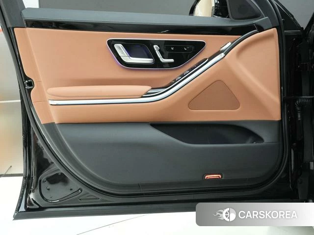 Mercedes-Benz S-Class 2023 Черный из Китая, фото 3