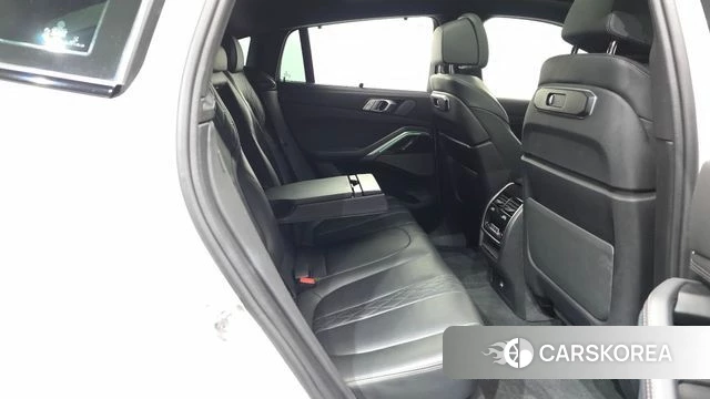 BMW X6 (G06) 2023 Белый из Кореи, фото 3