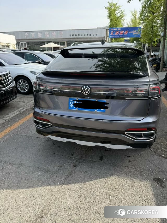 Volkswagen Tayron 2023 Темно-серый из Китая, фото 3
