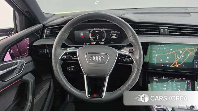 Audi e-Tron 2023 Черный из Кореи, фото 3