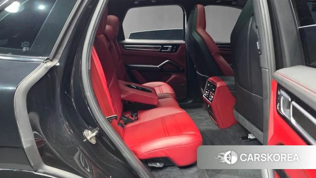 Porsche Cayenne (PO536) 2023 Черный из Кореи, фото 3