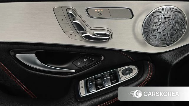 Mercedes-Benz GLC-Class X253 2019 Черный из Кореи, фото 3