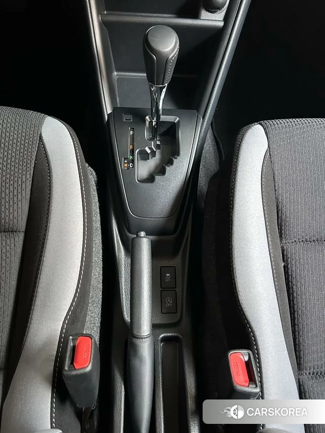Toyota Yaris L 2021 Белый из Китая, фото 3