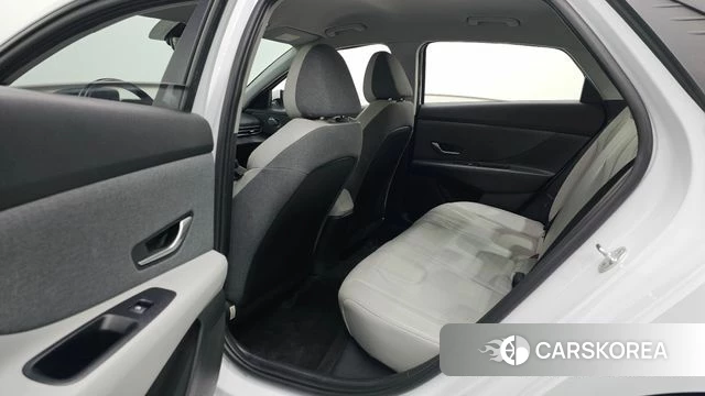 Hyundai Avante (CN7) 2021 Белый из Кореи, фото 3