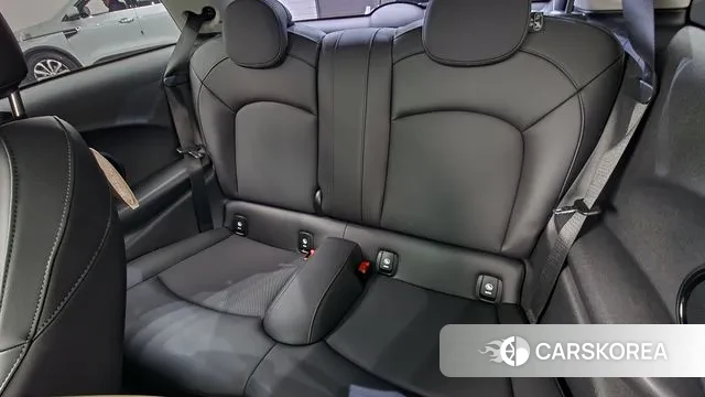 Mini Cooper S 2021 Жемчужный цвет из Кореи, фото 3