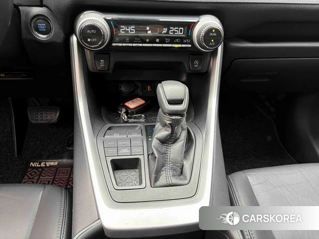Toyota Wildlander 2021 Черный из Китая, фото 3