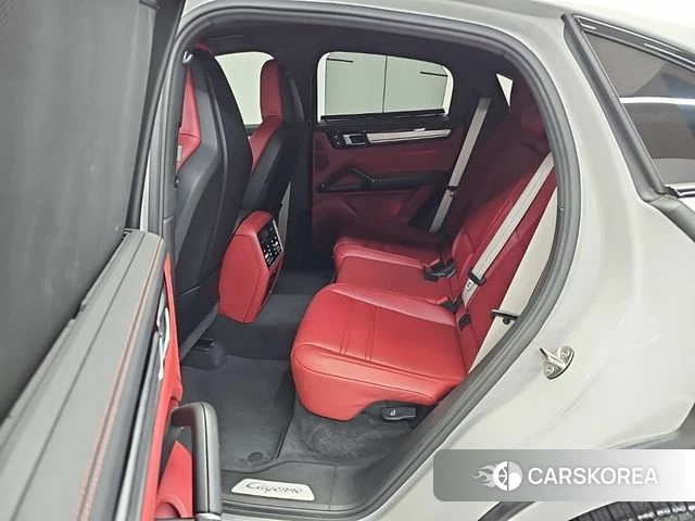 Porsche Cayenne (PO536) 2023 Цвет галактики из Кореи, фото 3