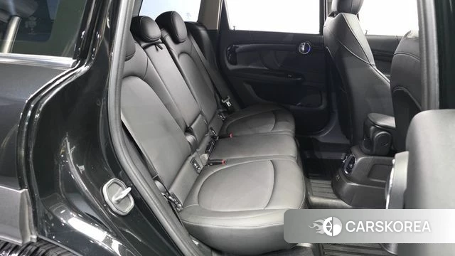 Mini Cooper Countryman 2024 Черный из Кореи, фото 3