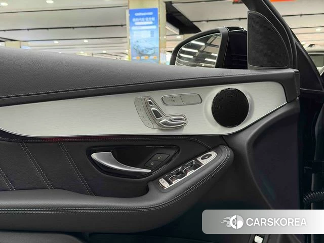 Mercedes-Benz AMG GLC 2021 Черный из Китая, фото 3