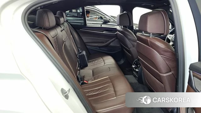 BMW 5 Series (G30) 2020 Белый из Кореи, фото 3