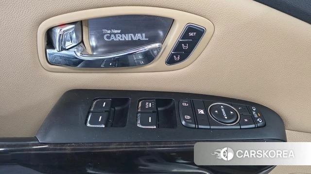 Kia The New Carnival 2018 Белый из Кореи, фото 3
