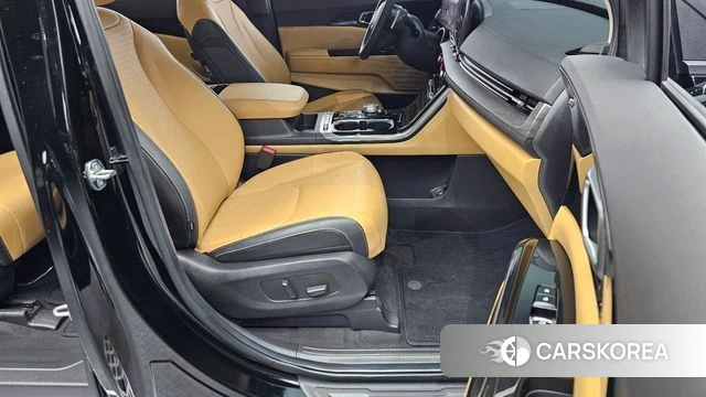 Kia Carnival 4th generation 2023 Черный из Кореи, фото 3