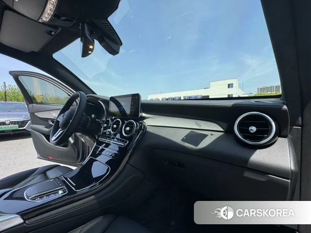 Mercedes-Benz GLC 2020 Темно-серый из Китая, фото 3