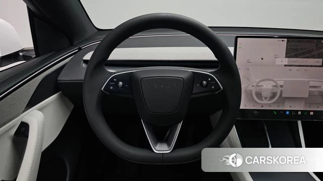 Tesla Model Y 2026 Белый из Кореи, фото 3