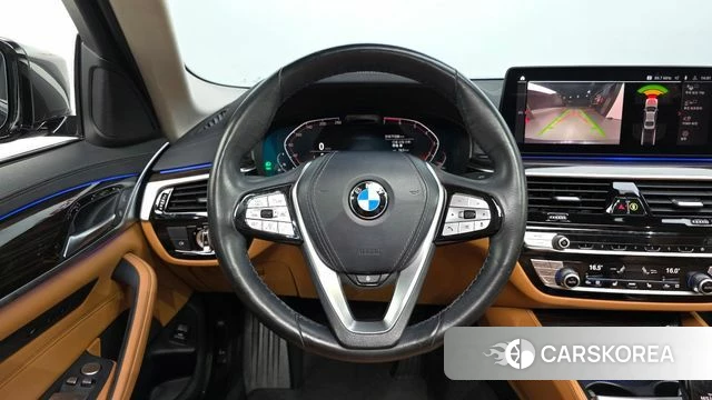 BMW 5 Series (G30) 2021 Серый из Кореи, фото 3