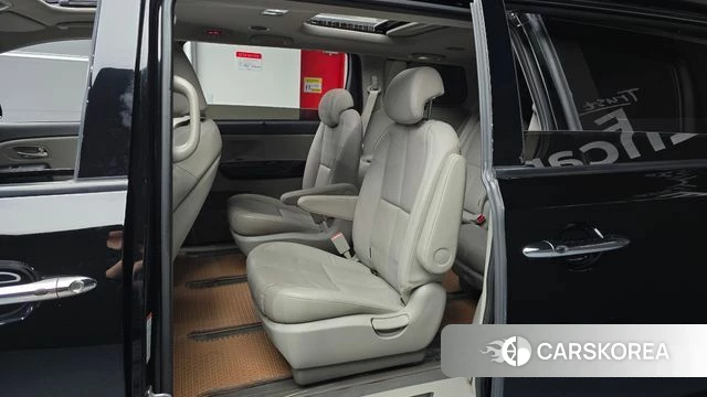 Kia The New Carnival 2018 Черный из Кореи, фото 3