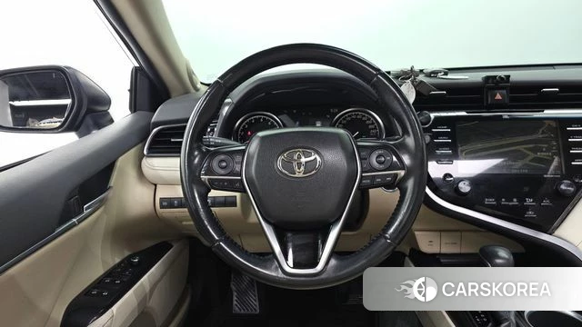 Toyota Camry (XV70) 2019 Черный из Кореи, фото 3