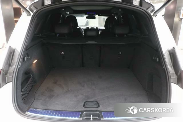 Mercedes-Benz GLC 2023 Белый из Китая, фото 3