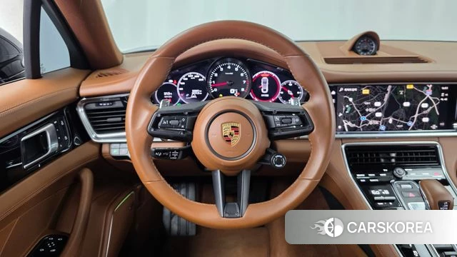 Porsche Panamera (971) 2023 Черный из Кореи, фото 3