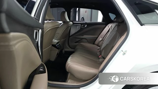 Kia K8 Hybrid 2023 Белый из Кореи, фото 3