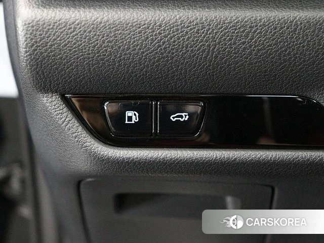 Lexus NX350h Second generation 2025 Черный из Кореи, фото 3