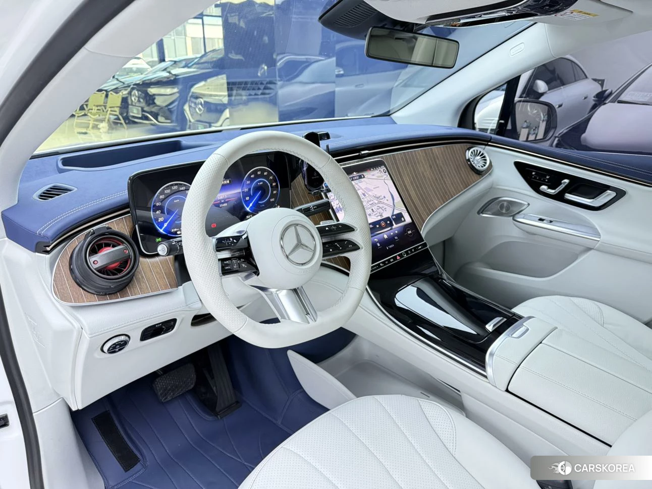 Mercedes-Benz EQE 2023 Белый из Китая, фото 3