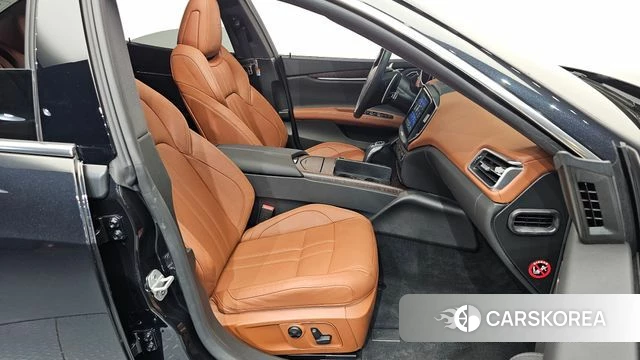 Maserati Ghibli id 4666992 из Кореи 3
