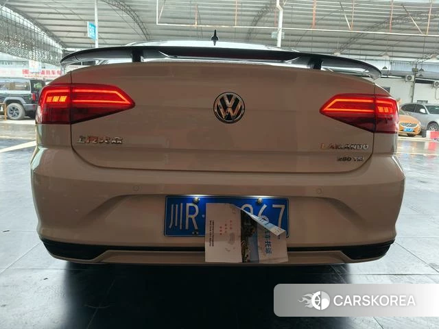 Volkswagen Lamando 2021 Белый из Китая, фото 3