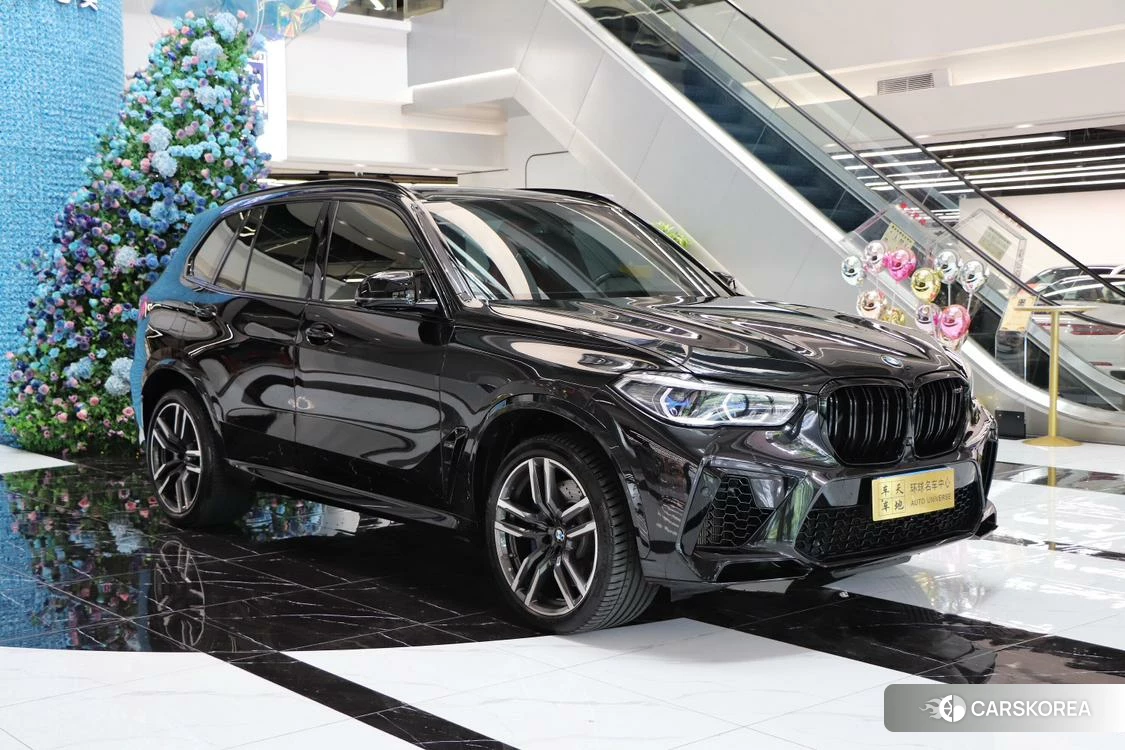 BMW X5 M 2021 Черный из Китая, фото 3