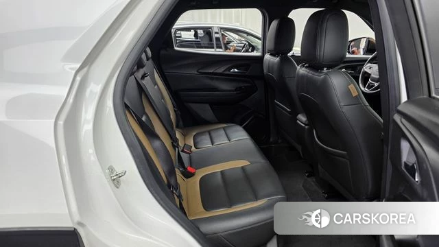 Chevrolet (GM Daewoo) Trailblazer 2021 Белый из Кореи, фото 3