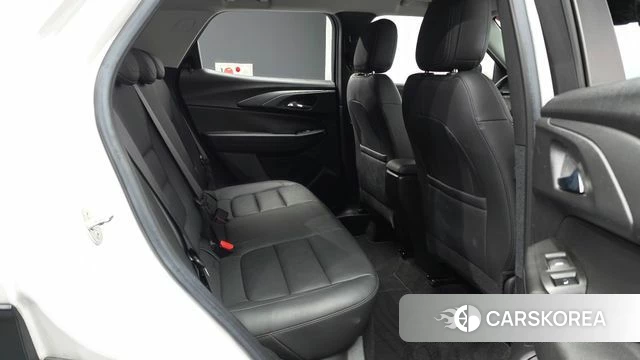 Chevrolet (GM Daewoo) Trailblazer 2021 Белый из Кореи, фото 3