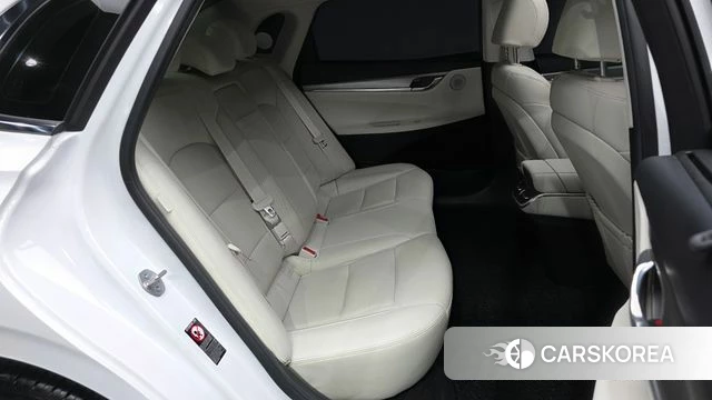 Hyundai The New Grandeur IG 2022 Белый из Кореи, фото 3